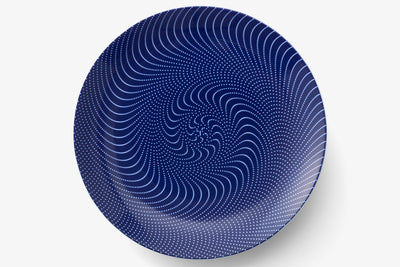 五千五十水玉紋様皿（動図）青